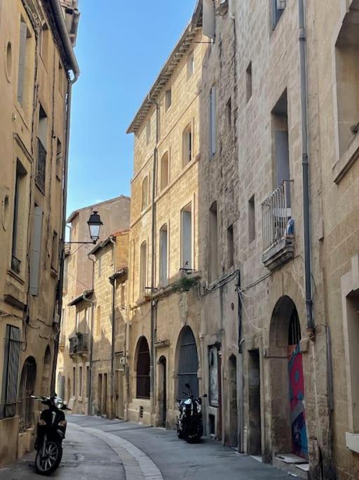 Appartement Cosy Au Coeur De L'Ecusson Montpellier Exterior photo